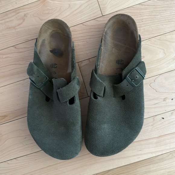 Birkenstock Boston Clogs in Green Suede (Size 43) - Picture 5 of 5